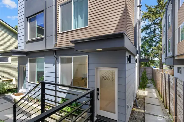 1428 24th Avenue #B, Seattle, WA 98122