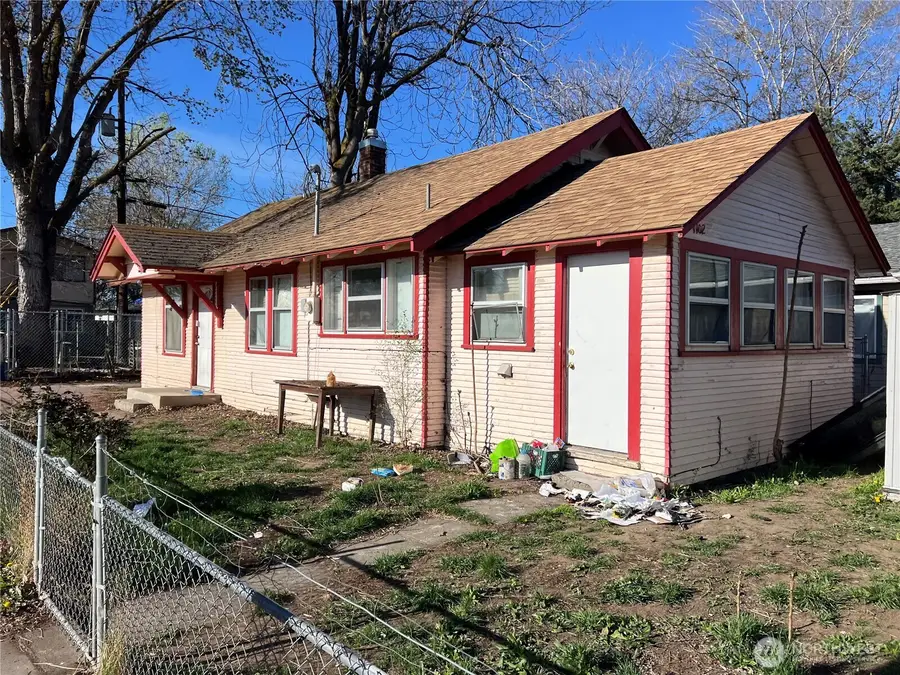 1102 Jefferson Avenue, Yakima, WA 98902 - #2