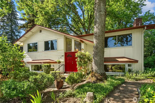 200 154th Place Se, Bellevue, WA 98007