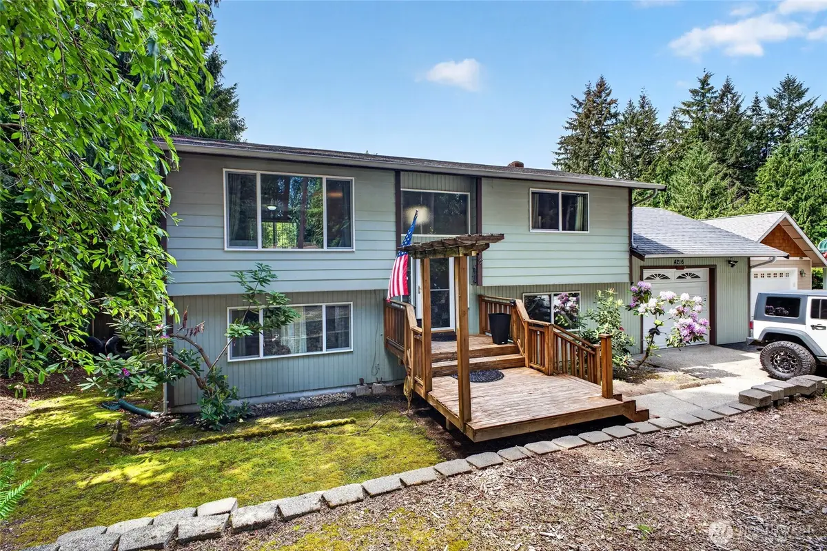 4216 W Tapps Drive E, Lake Tapps, WA 98391 - #1