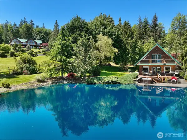 16480 Mountain View Road, Mount Vernon, WA 98274