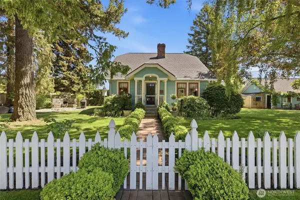 214 15th Street, Lynden, WA 98264