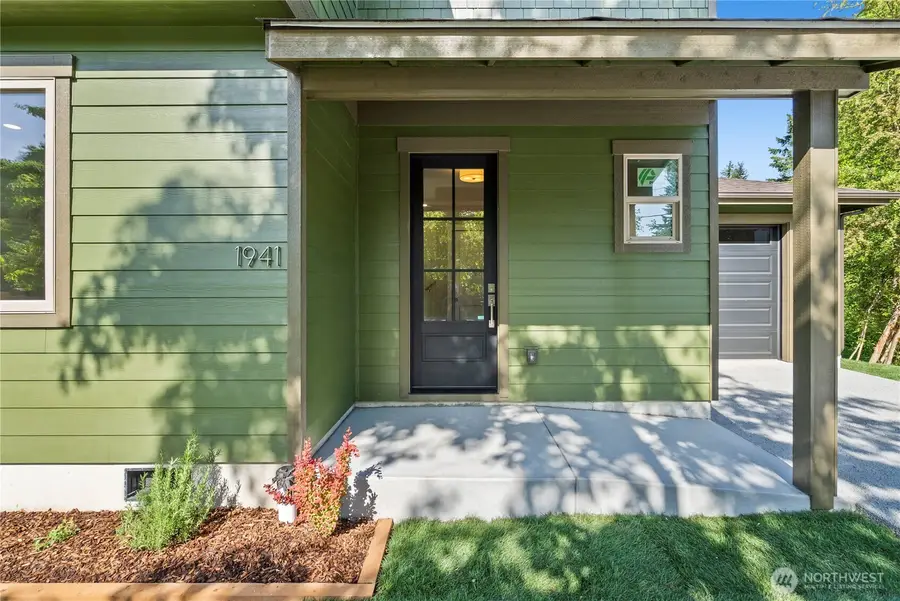 1941 Division Street Nw, Olympia, WA 98502 - #3
