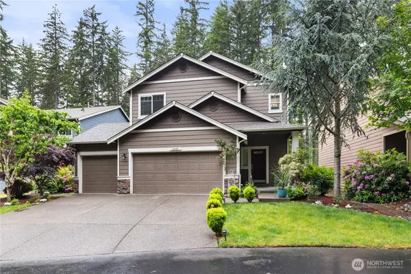4882 SW Kenmore Court, Port Orchard, WA 98367
