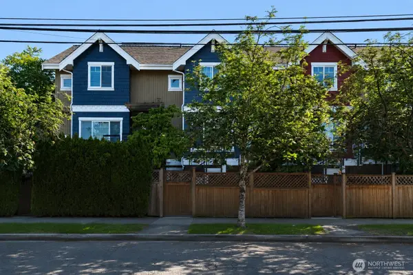 7316 Woodlawn Avenue Ne, Seattle, WA 98115