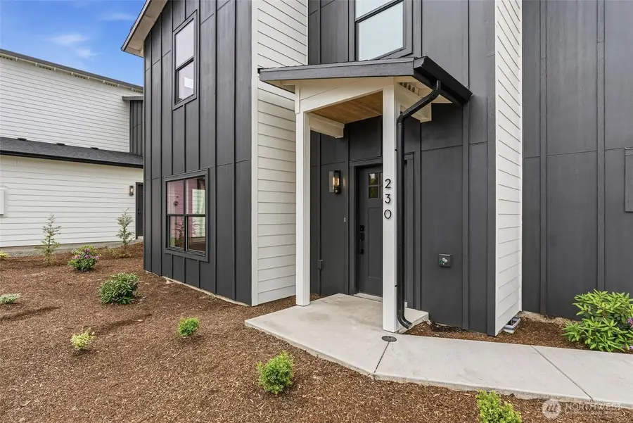 230 Glengate Street, Cathlamet, WA 98612 - #3