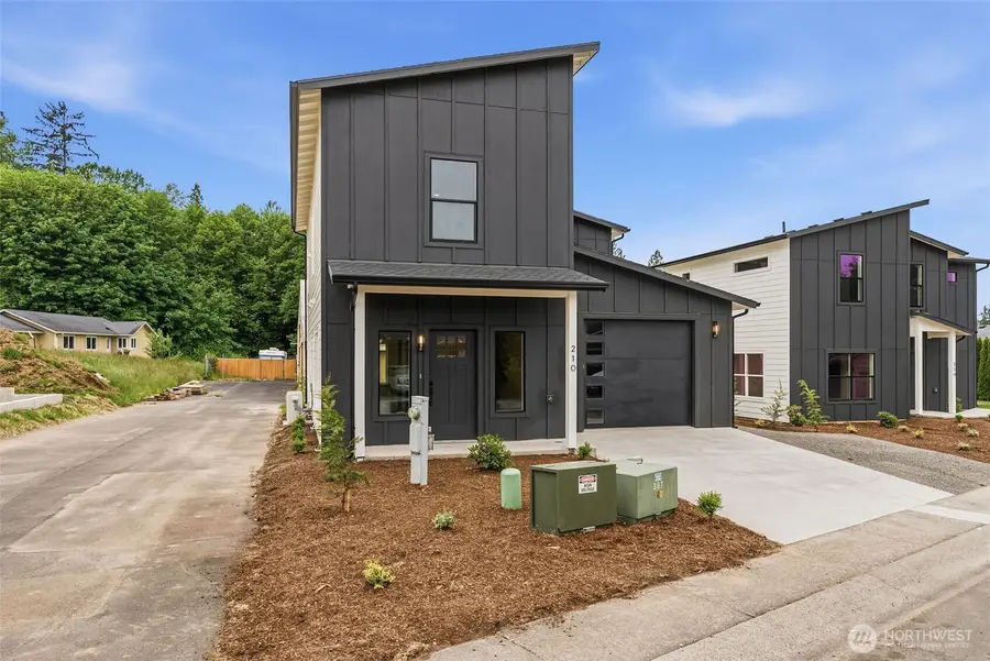 210 Glengate Street, Cathlamet, WA 98612 - #3
