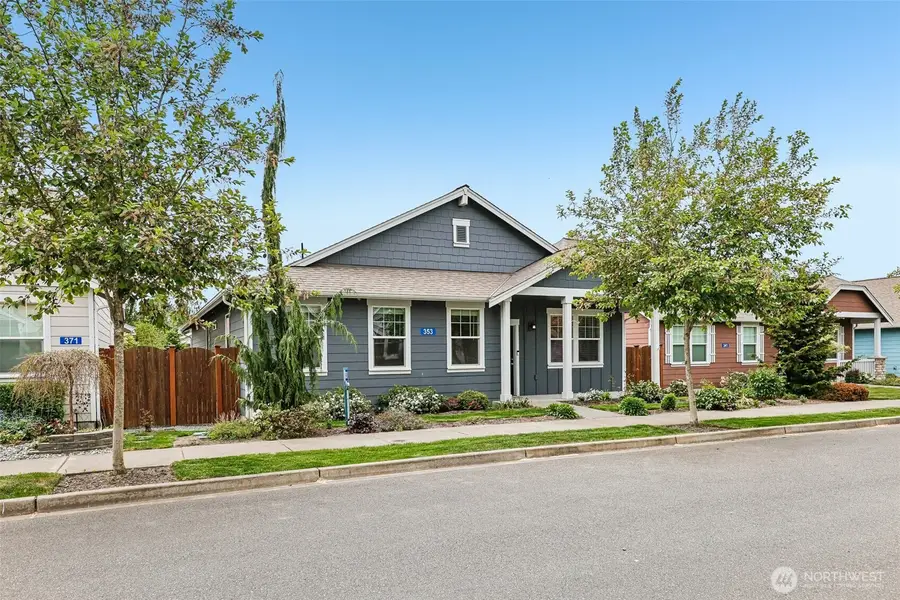 353 S 48th Place, Mount Vernon, WA 98274 - #2