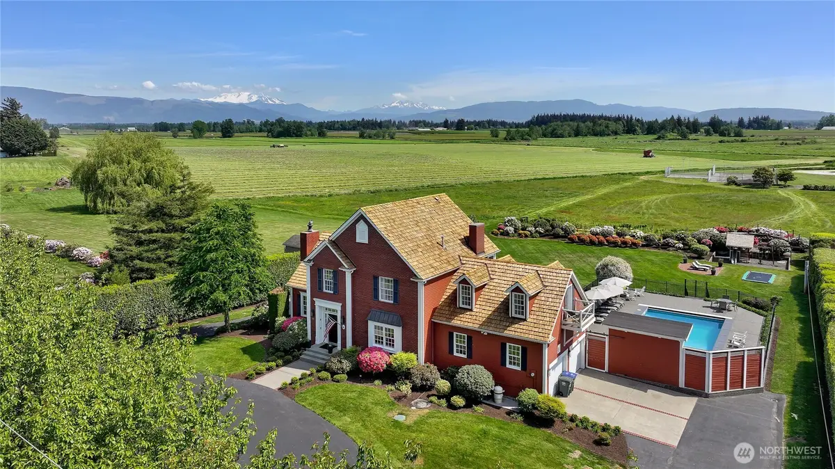 359 E Wiser Lake Road, Lynden, WA 98264 - #1