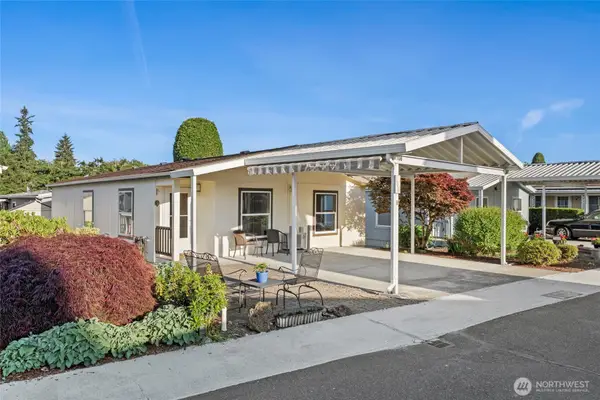 23825 15th Avenue Se #108, Bothell, WA 98021