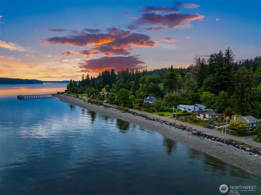 3700 Crystal Springs Drive Ne, Bainbridge Island, WA 98110 - #3