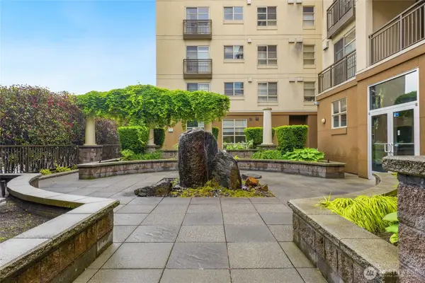 118 107th Avenue Ne #B115, Bellevue, WA 98004