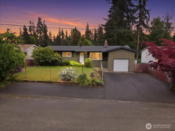 6110 N 186th Street Sw, Lynnwood, WA 98037