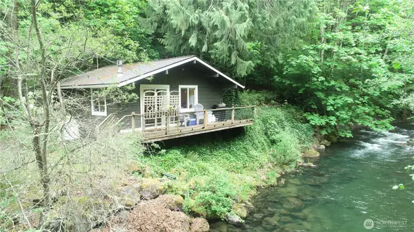 Address Withheld By Seller, Port Angeles, WA 98362
