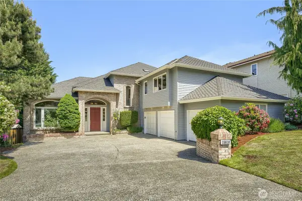 15810 SE 45th Place, Bellevue, WA 98006