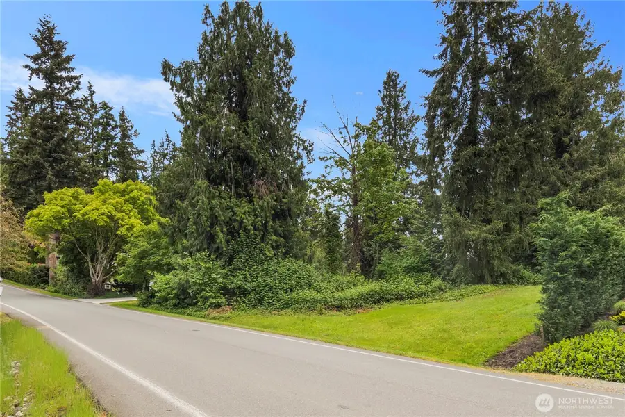 19615 SE 29th Street #4, Sammamish, WA 98075 - #3