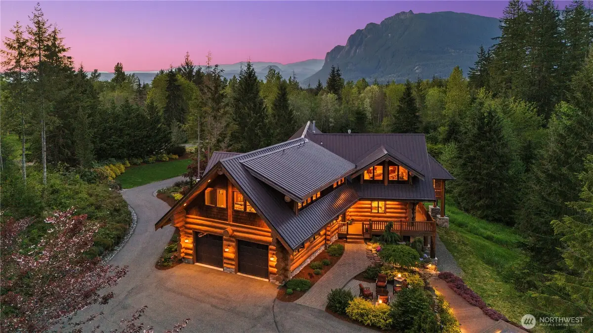 16323 Reserve Drive Se, North Bend, WA 98045 - #1