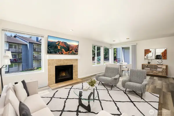26221 116th Avenue Se #F201, Kent, WA 98030