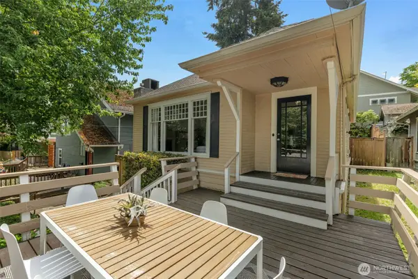 155 Florentia Street, Seattle, WA 98109