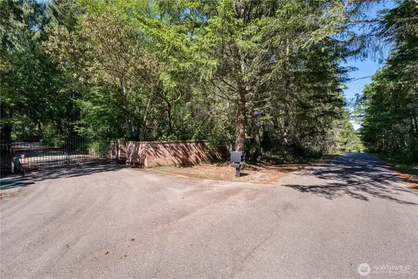 20116 9th Street Sw, Lakebay, WA 98349