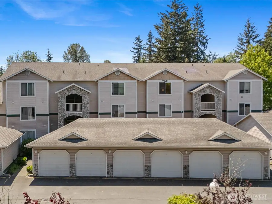 11518 12th Avenue W #D304, Everett, WA 98204 - #3