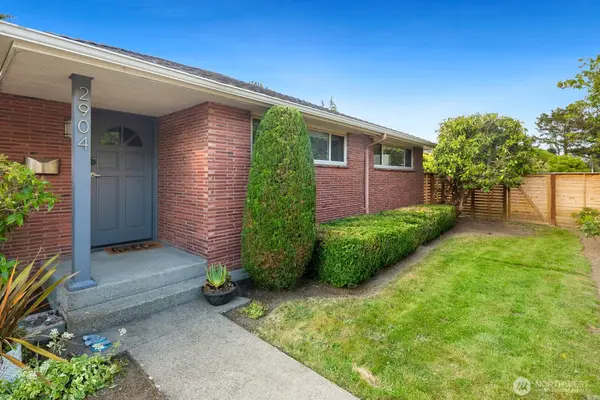 2904 W Tilden Street, Seattle, WA 98199