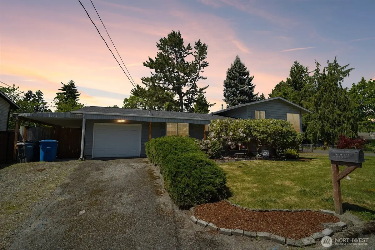 26307 20th Avenue S, Des Moines, WA 98198 - #1