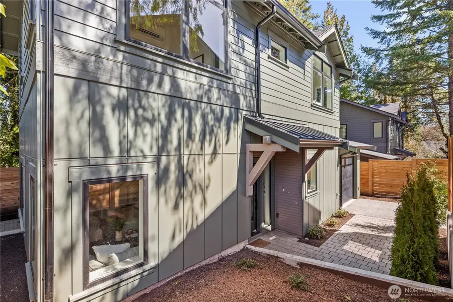 3022 NE 95th, Seattle, WA 98115 - #3