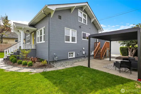 7901 16th Avenue Sw, Seattle, WA 98106