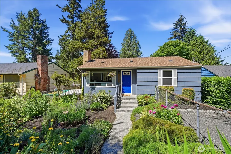15839 15th Avenue Ne, Shoreline, WA 98155 - #3