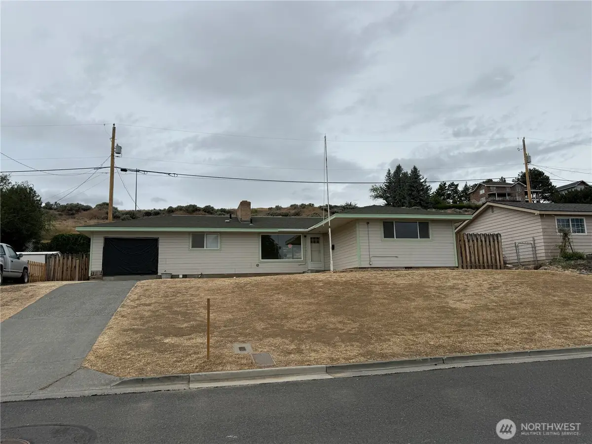 401 Patrick Road, Ephrata, WA 98823 - #1