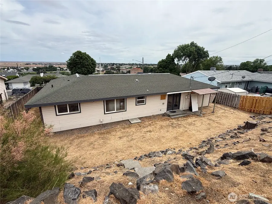 401 Patrick Road, Ephrata, WA 98823 - #3
