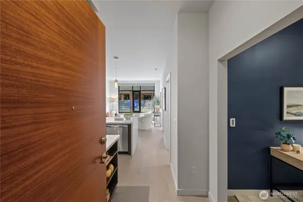 1760 NW 56th Street #122, Seattle, WA 98107
