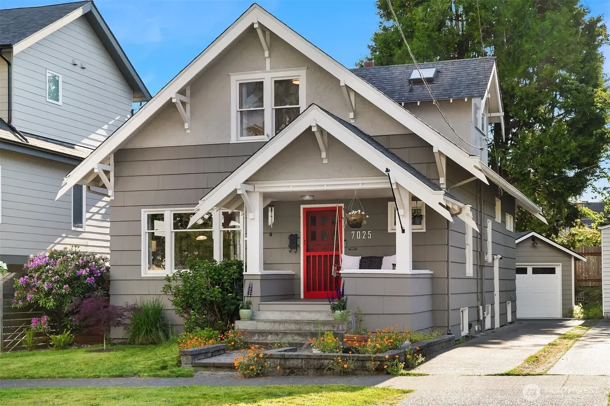 7025 23rd Avenue Nw, Seattle, WA 98117 - #1