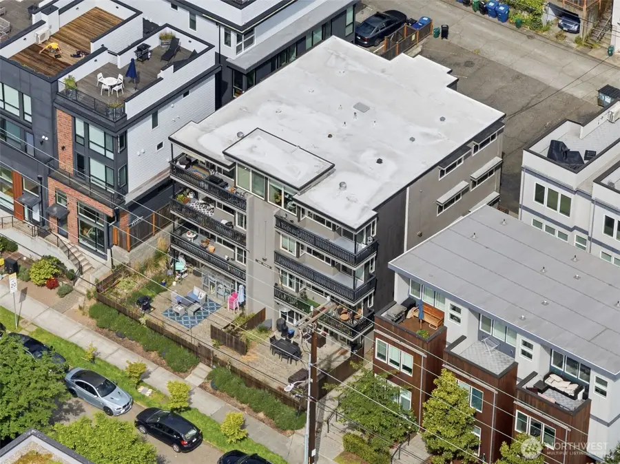 2362 Franklin Avenue E, Seattle, WA 98102 - #2