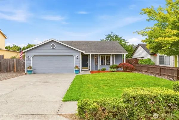 106 Balboa Loop, Kelso, WA 98626