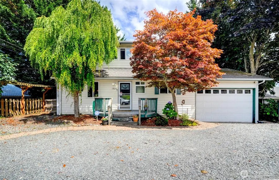 1305 Vernon Road, Lake Stevens, WA 98258 - #2
