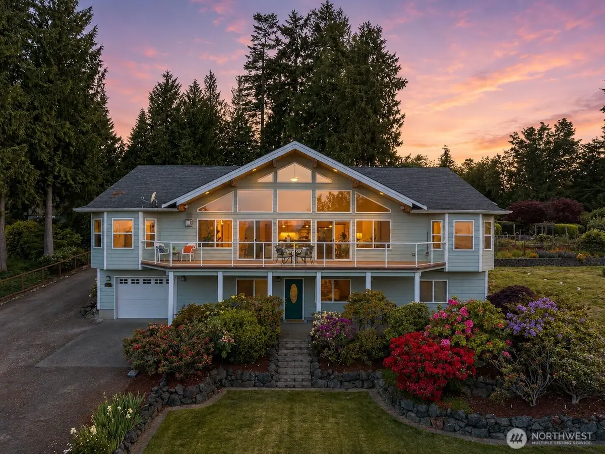8151 E Seaview Drive, Port Orchard, WA 98366 - #1