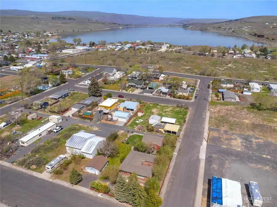 134 4th Avenue Se, Soap Lake, WA 98851 - #3