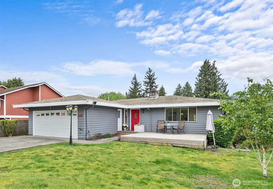 2001 NE 12th Street, Renton, WA 98056 - #2