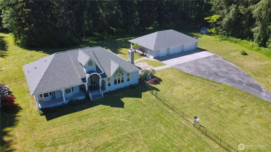 32010 71st Avenue Ct E, Eatonville, WA 98328 - #3