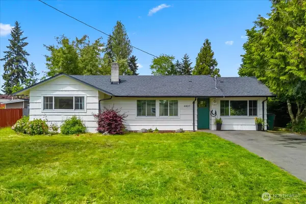 4407 223rd Street Sw, Mountlake Terrace, WA 98043