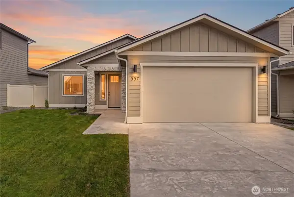 557 Perry Avenue, East Wenatchee, WA 98802