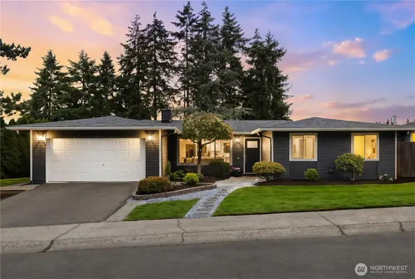 7608 140th Place Ne, Redmond, WA 98052