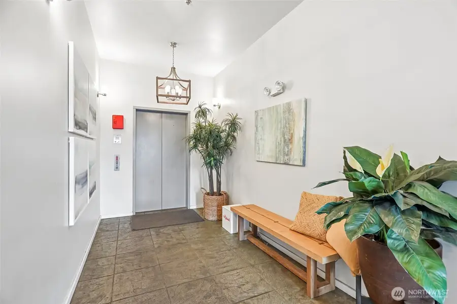 500 Elliott Avenue W #405, Seattle, WA 98119 - #3