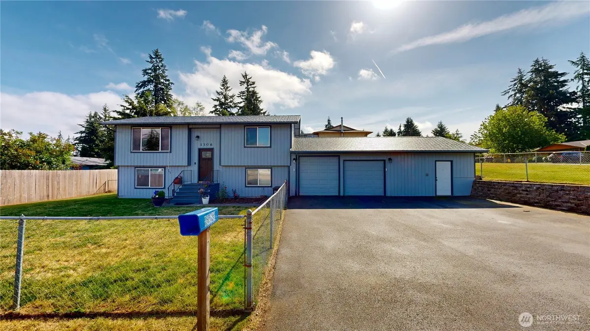 1306 Makah Street Ne, Olympia, WA 98516 - #1