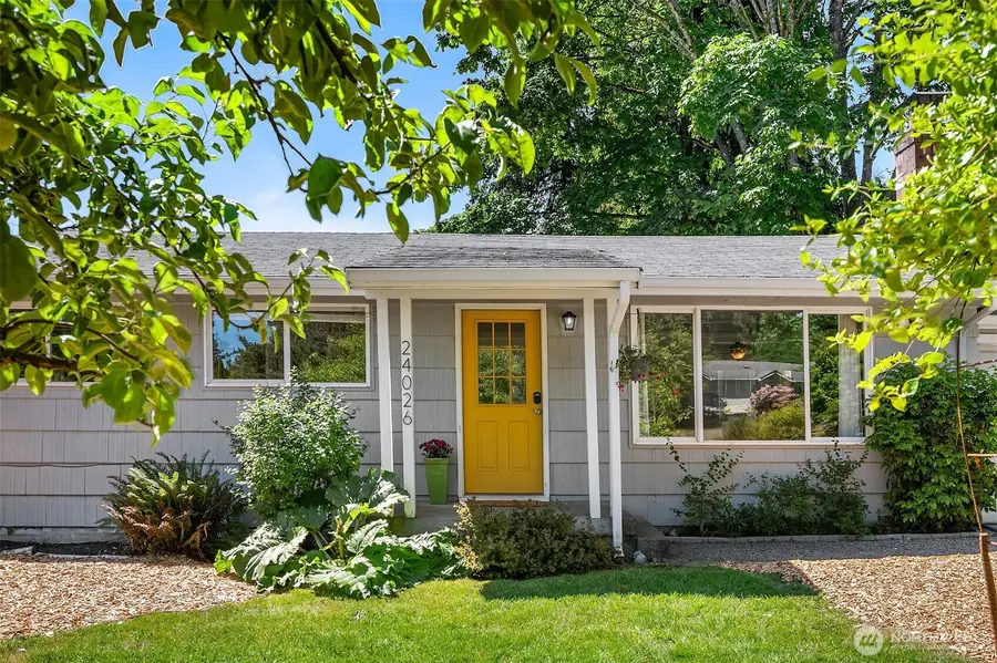 24026 54th Avenue W, Mountlake Terrace, WA 98043 - #2
