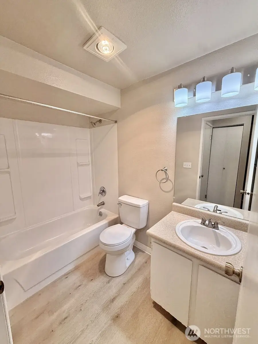 3438 I Street Ne #P203, Auburn, WA 98002 - #3
