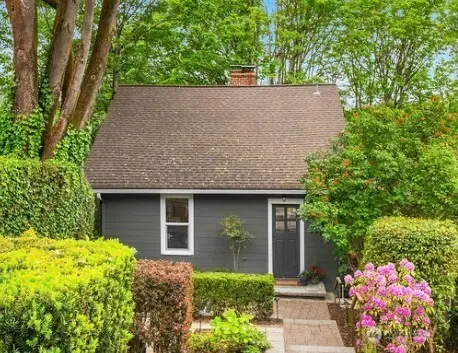 664 32nd Avenue E, Seattle, WA 98112 - #1