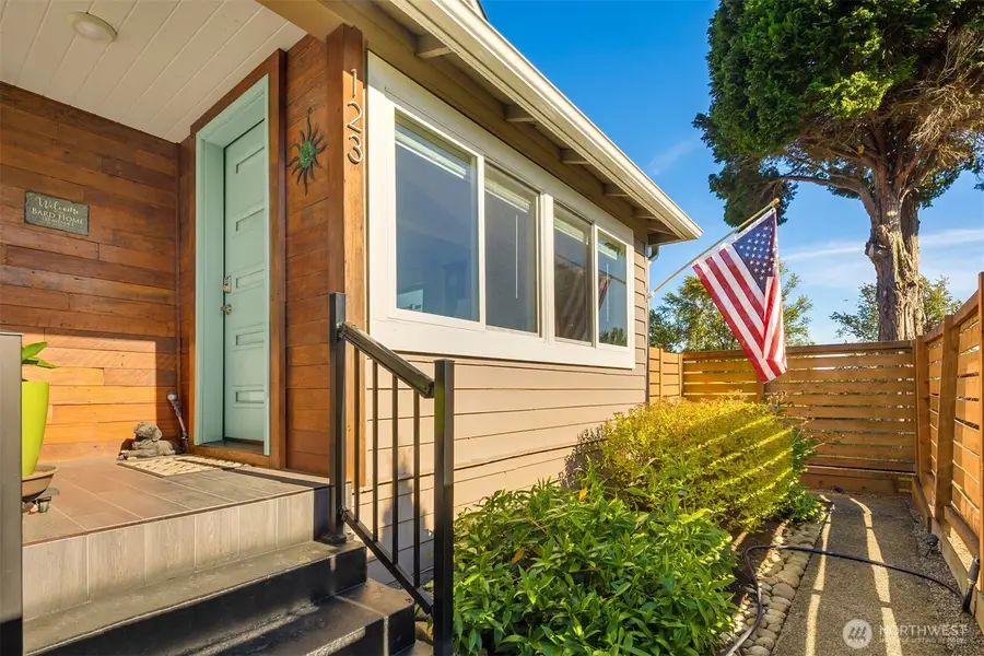 123 Avenue E, Snohomish, WA 98290 - #2